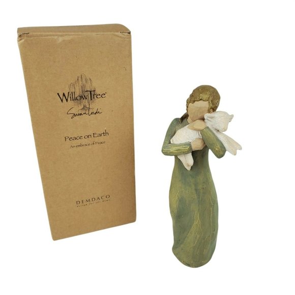 Willow Tree Christmas Angel Figurine Embrace Peace - Picture 3 of 9